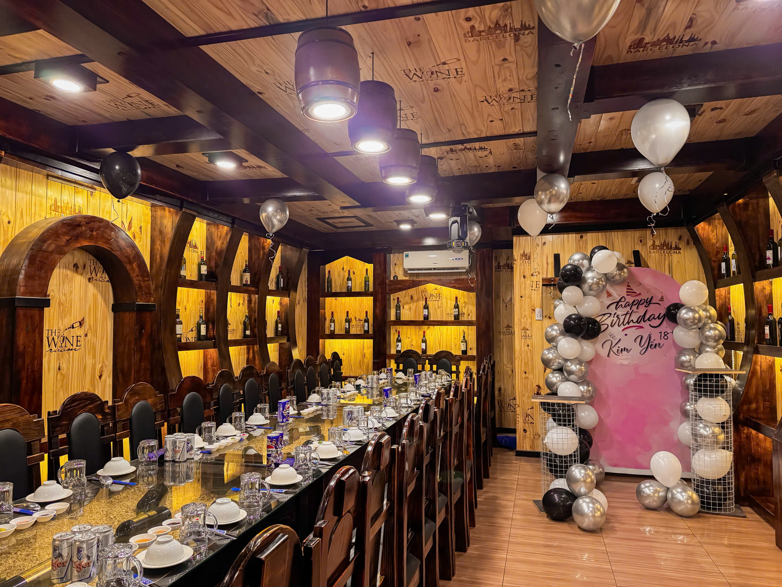 nhà hàng hầm rượu Bình Châu