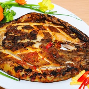 Cá Đuối Nướng Muối Ớt