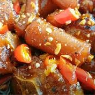 Đuôi Heo Mắm Ruốc