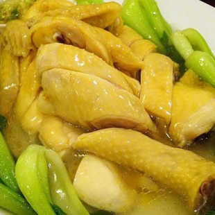 Gà Tre Hấp Cải Bẹ Xanh