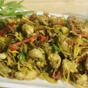 Hàu + Sò Điệp Xào Hành Cần