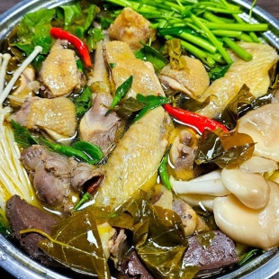 Gà Tre Lẩu Chanh Ớt/ Lẩu Lá Giang 