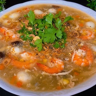 Súp Nấm Hải Sản